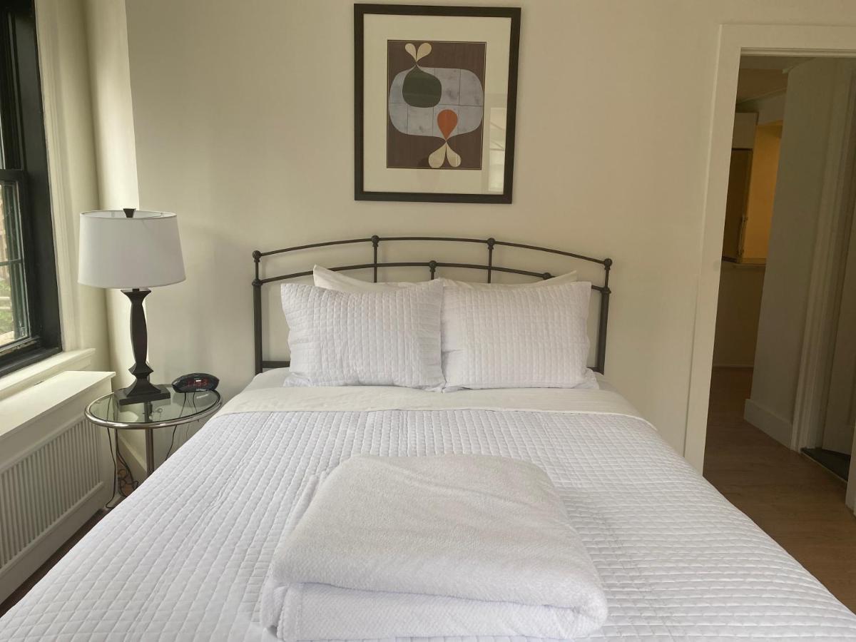 Central Park Apartments 30 Day Stays New York Exterior photo