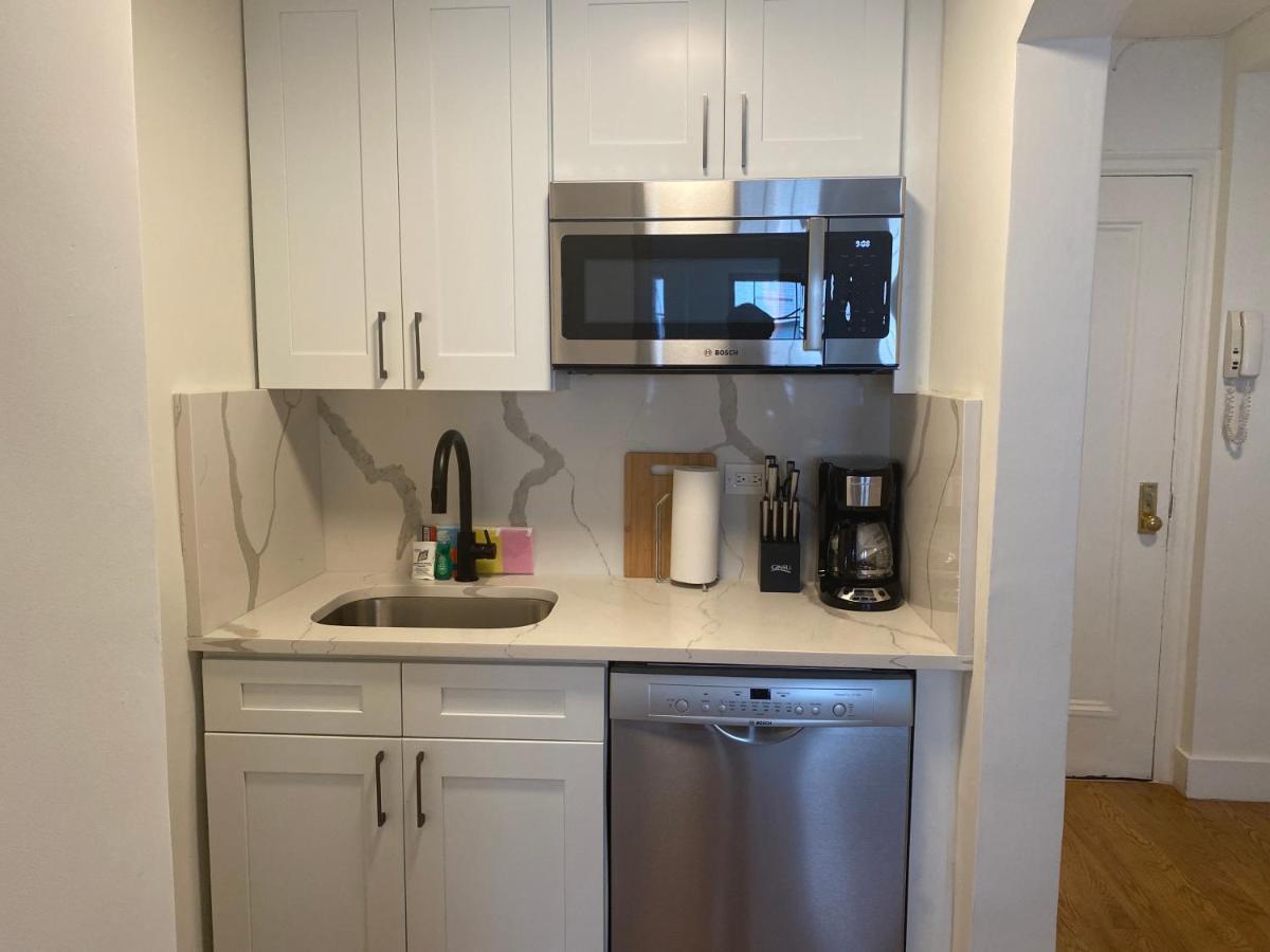 Central Park Apartments 30 Day Stays New York Exterior photo